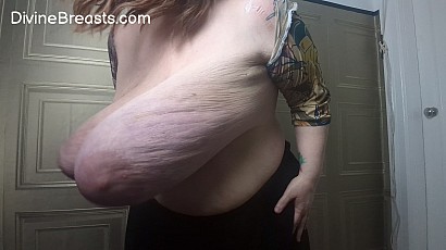 Titania Floppy Fun Tits Exercise